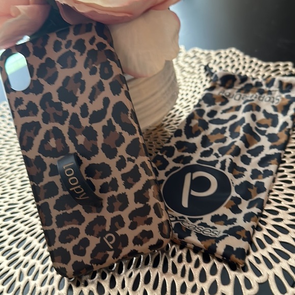 Loopy Original | Leopard Matte XS MAX - Picture 3 of 5